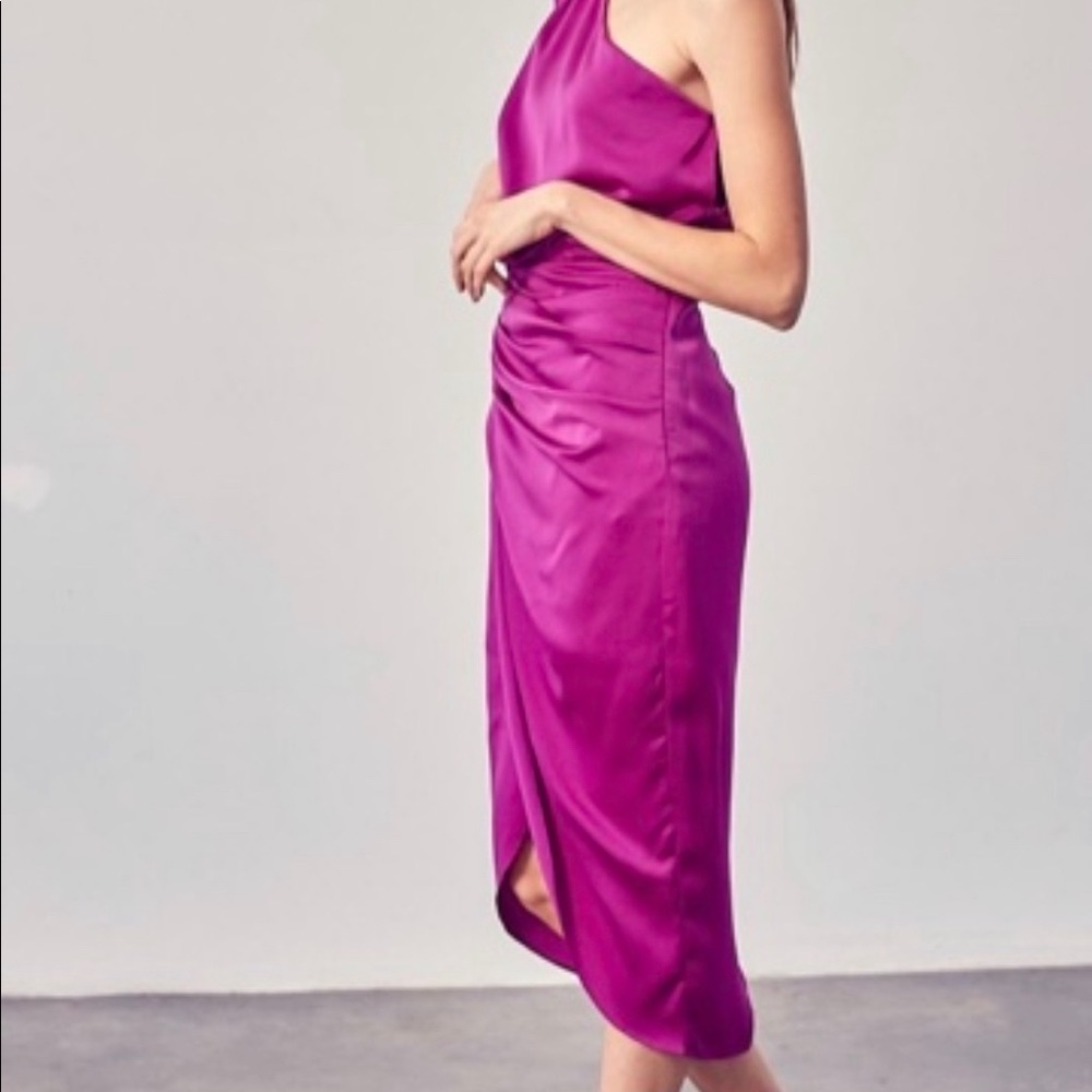 One shoulder wrap - Picture 3 of 4